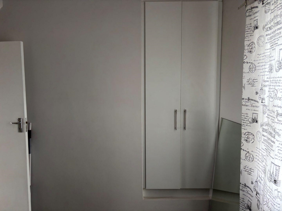 2 Bedroom Property for Sale in Eersterivier Western Cape
